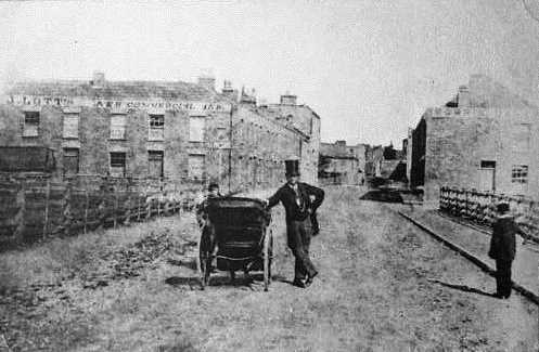 Historic photo, dated 1852, of Commercial Hotel, Burnham via https://www.captureburnham.co.uk/landmarks/public-houses-hotels/the-commercial-inn